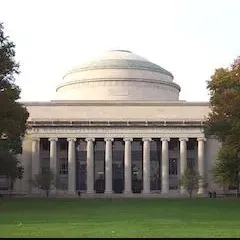 A view of the Great dome from Memorial Drive