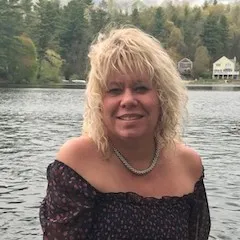 Photo of Karen Fraser